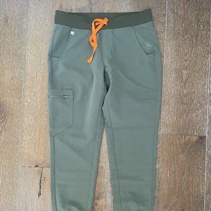 LIMITED EDITION MOSS - FIGS - XS Petite - Zamora 2.0 Scrub Joggers